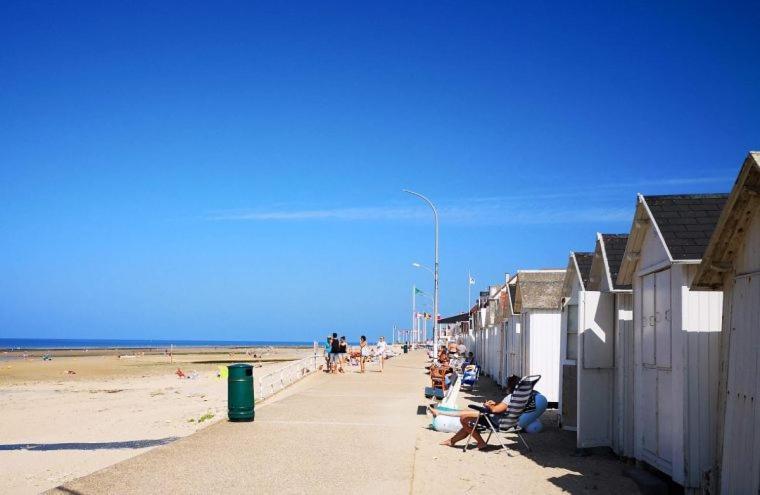 Lamaisonnette 500M Plage Juno Beach Bernières-sur-Mer Oda fotoğraf